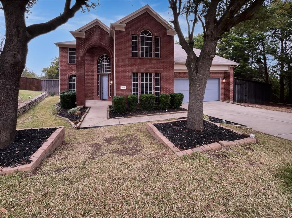 815 Creekstone Court, Cedar Hill, TX 75104 Main Photo