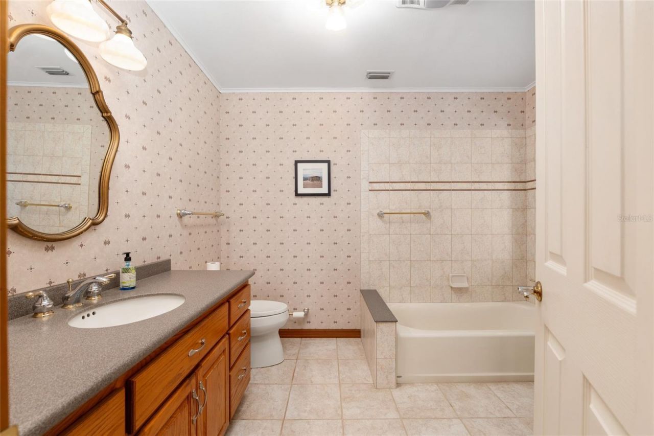 10880 NW 160th Avenue, Morriston, FL 32668 Photo