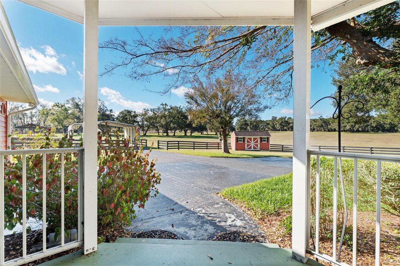 10880 NW 160th Avenue, Morriston, FL 32668 Photo