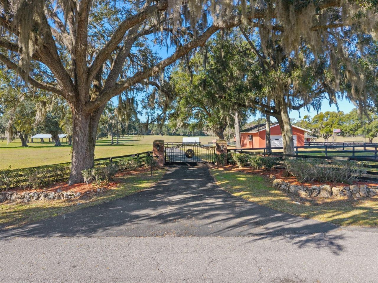 10880 NW 160th Avenue, Morriston, FL 32668 Photo