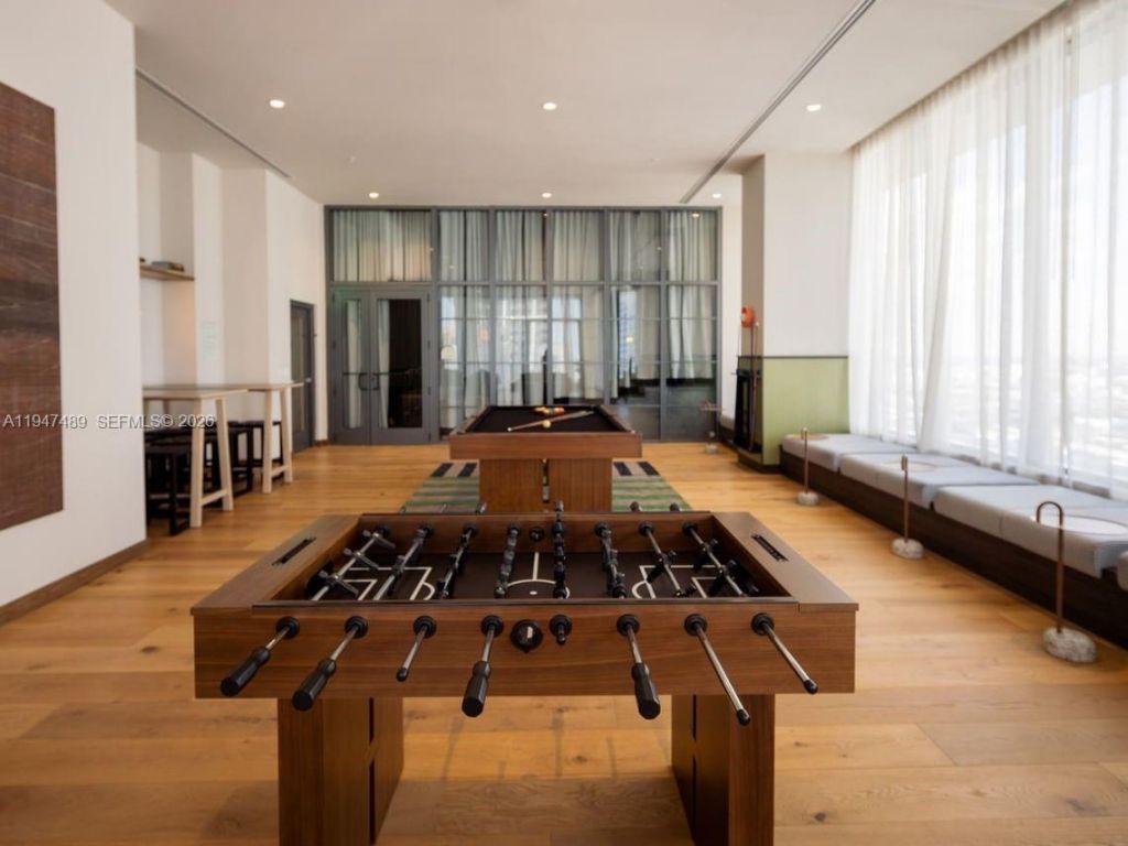 11 NE 6 St , Unit 814, Miami, FL 33132 Photo