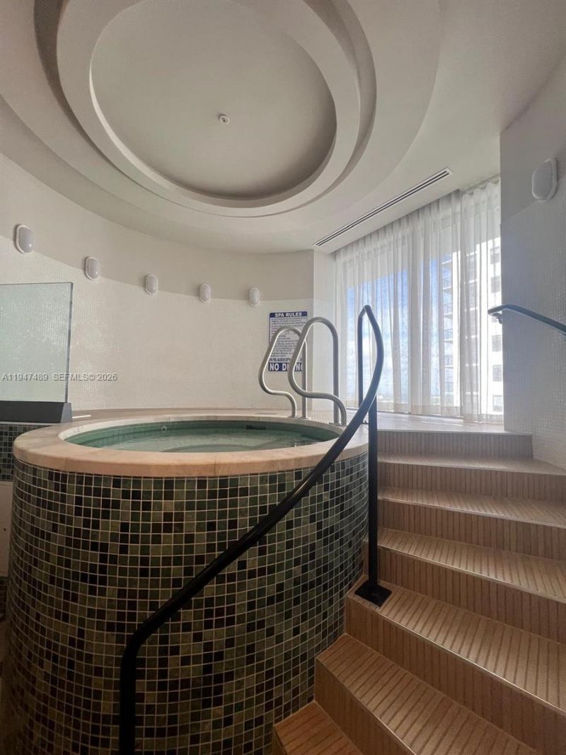 11 NE 6 St , Unit 814, Miami, FL 33132 Photo