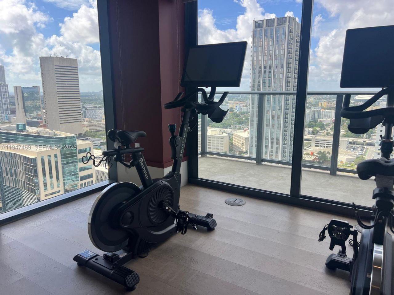 11 NE 6 St , Unit 814, Miami, FL 33132 Photo