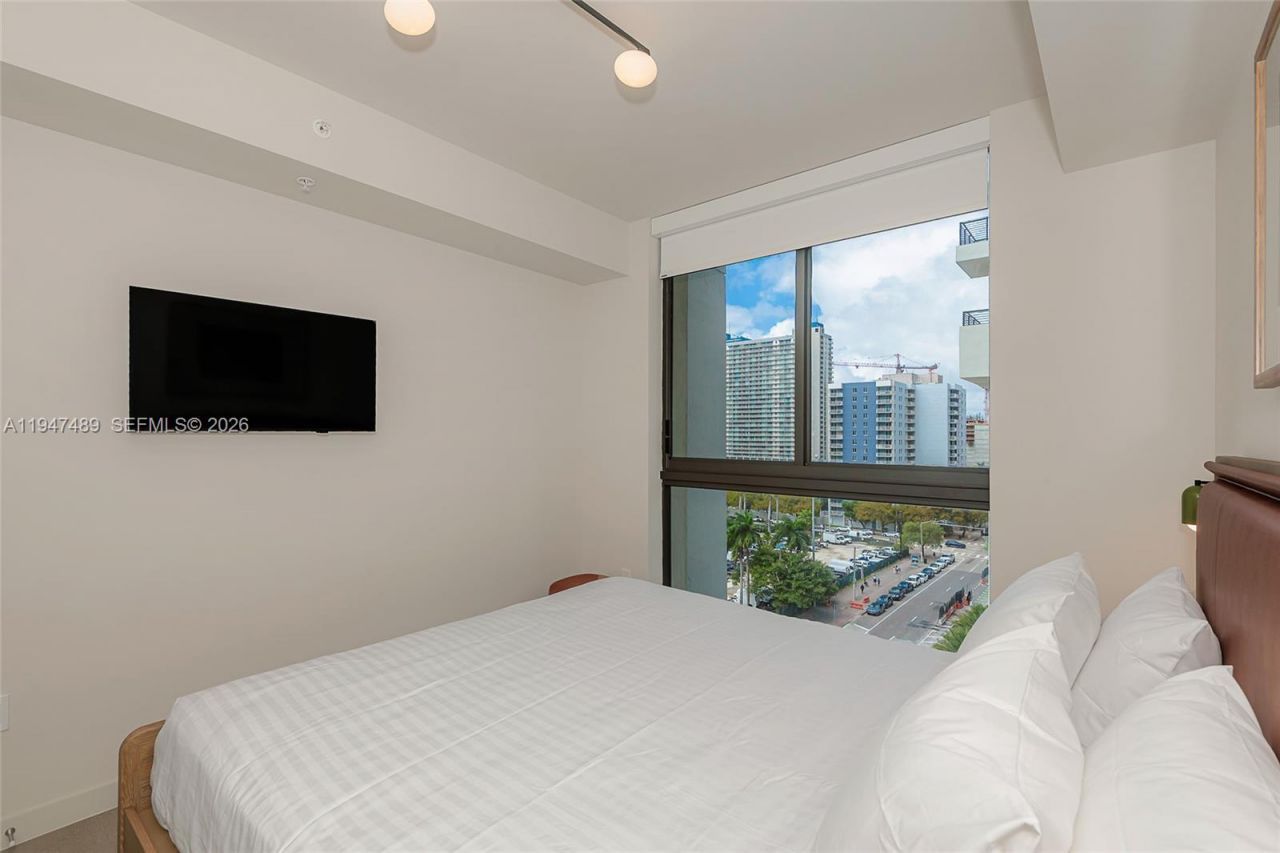 11 NE 6 St , Unit 814, Miami, FL 33132 Photo