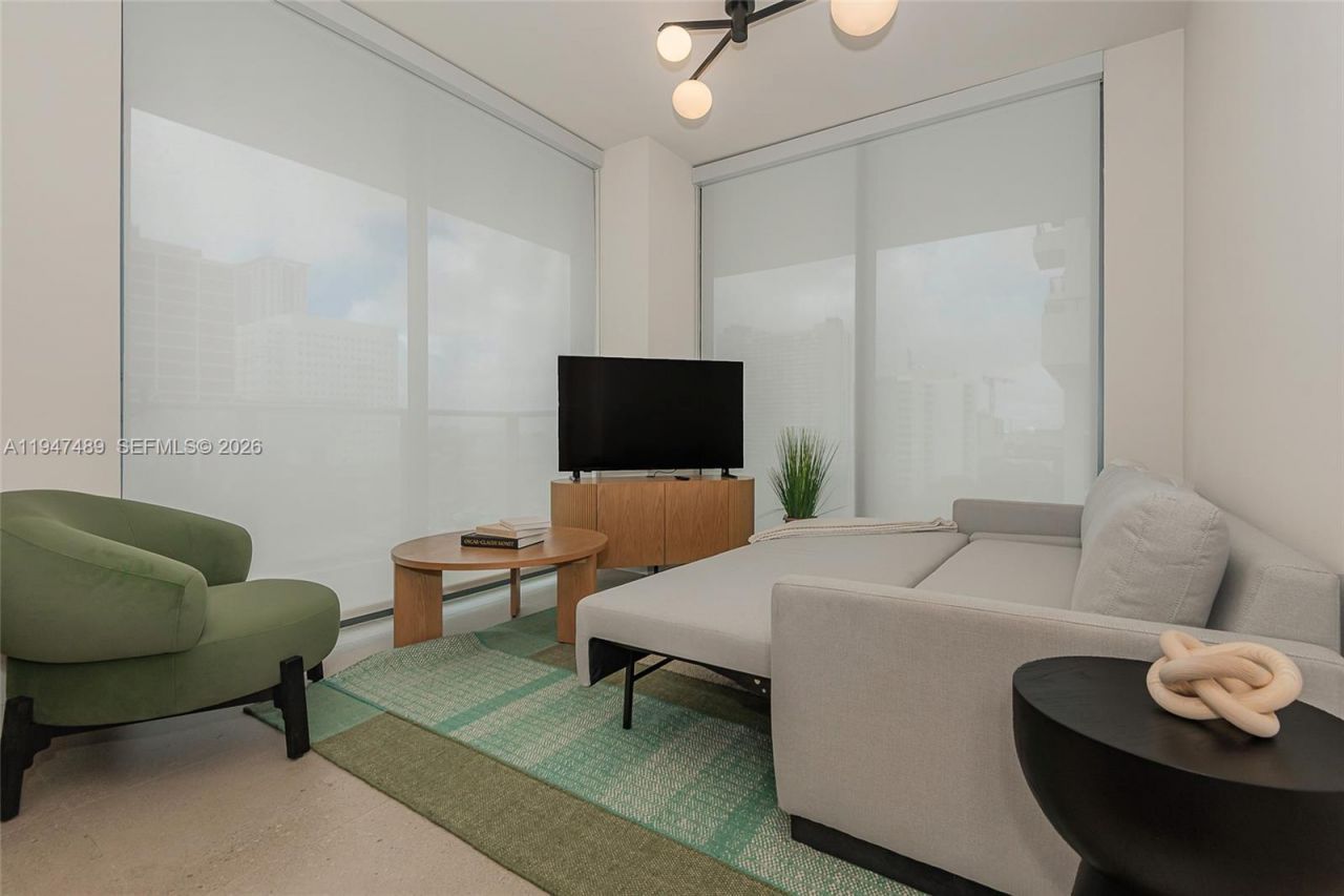 11 NE 6 St , Unit 814, Miami, FL 33132 Photo