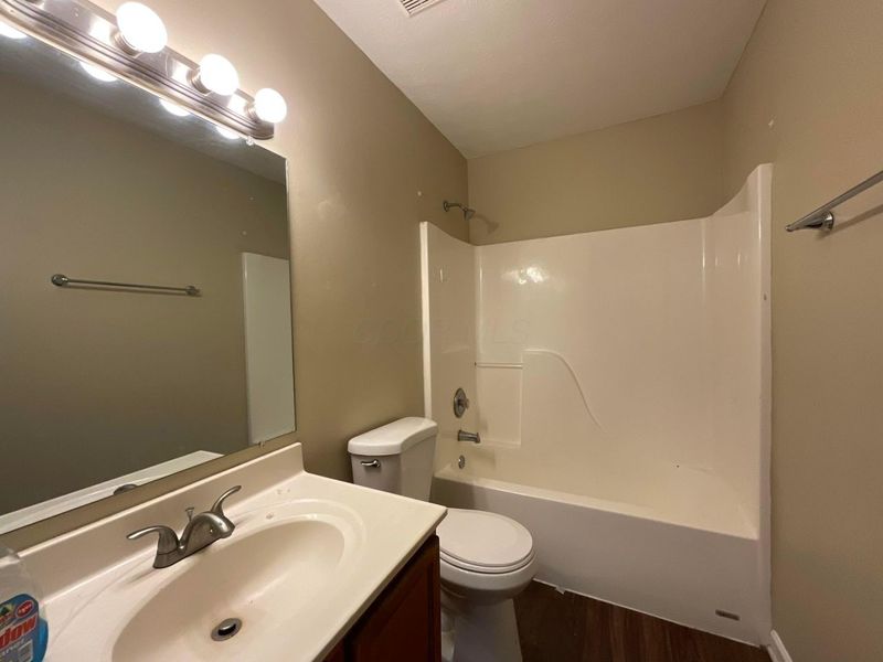 242 Monarch Drive, Pataskala, OH 43062 Photo 14