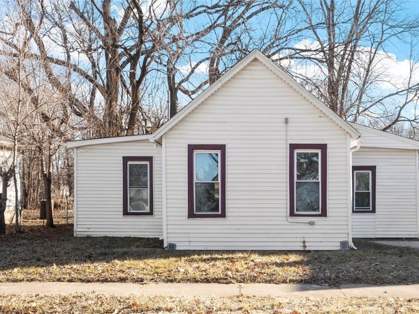 616 3rd Street, Perry, IA 50220