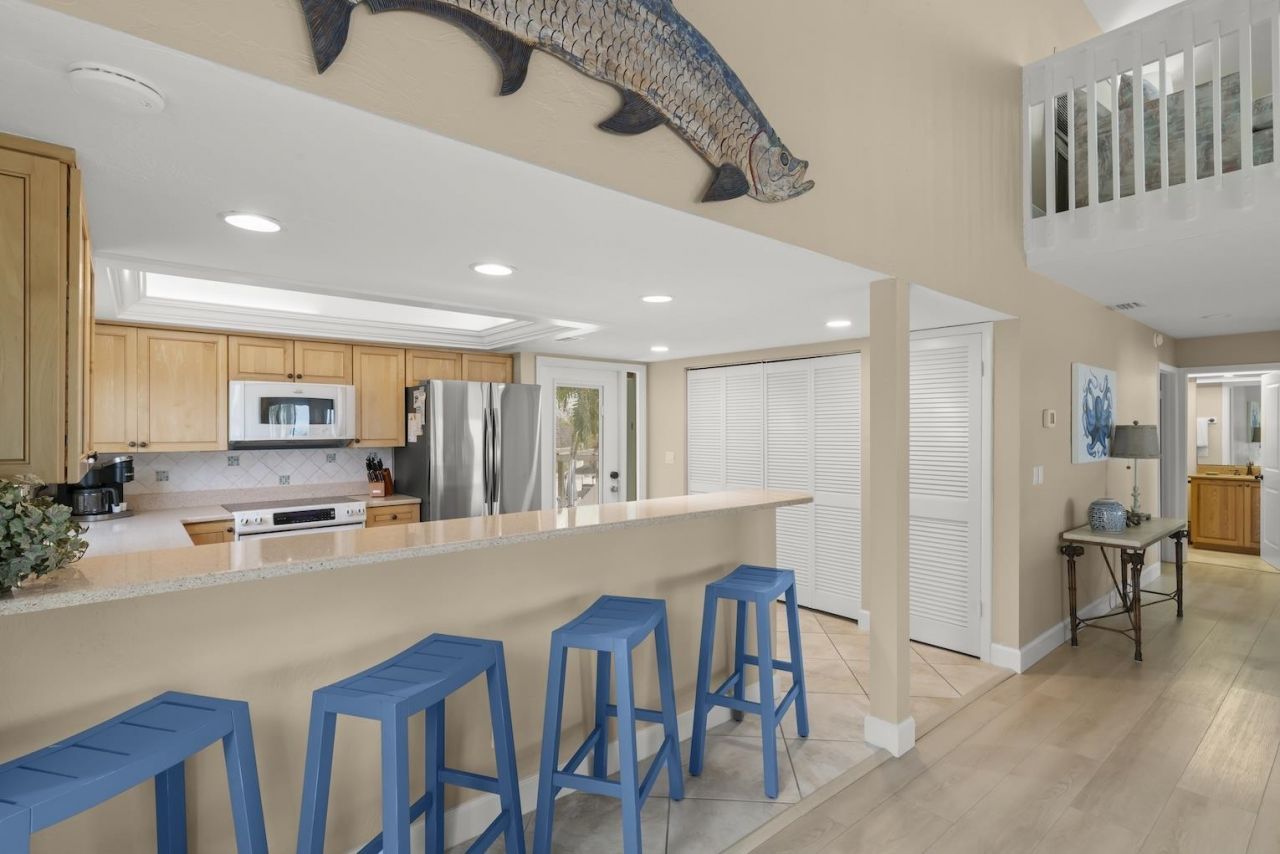 Beach Home, Unit 6, Captiva, FL 33924 Photo