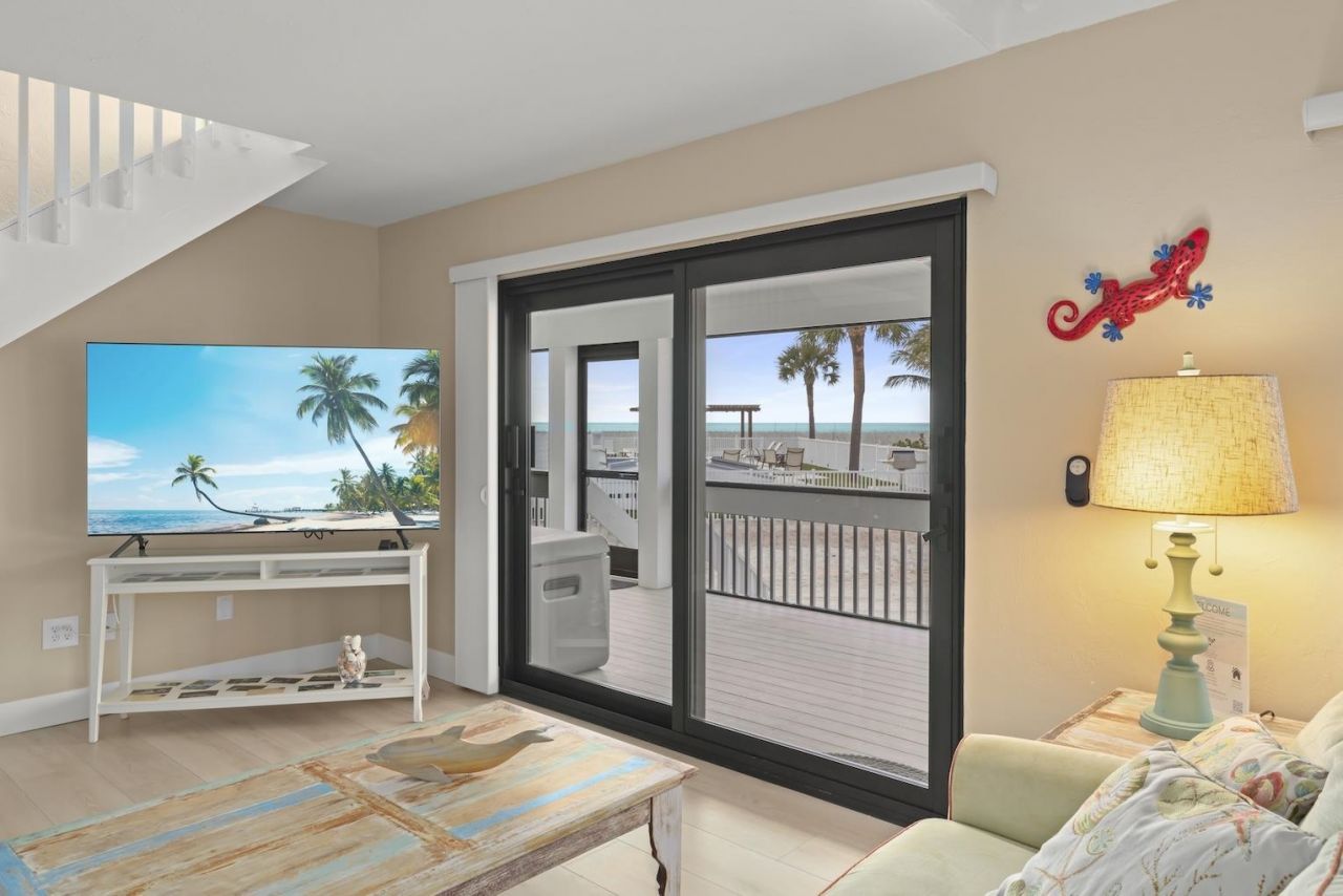 Beach Home, Unit 6, Captiva, FL 33924 Photo