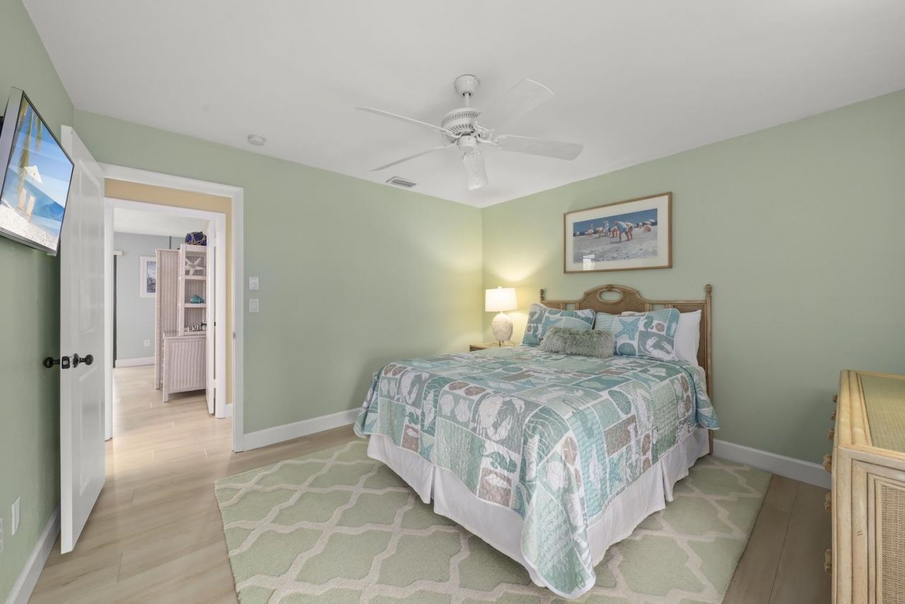 Beach Home, Unit 6, Captiva, FL 33924 Photo