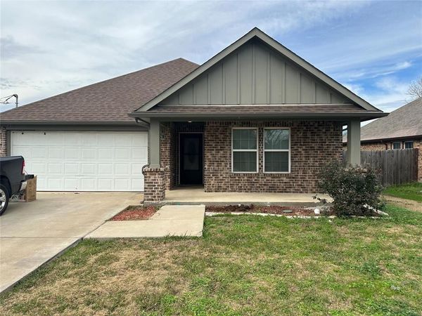 412 S Park Street, Terrell, TX 75160