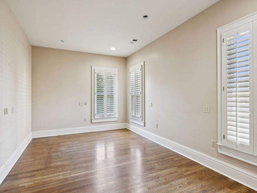 Property Image 79
