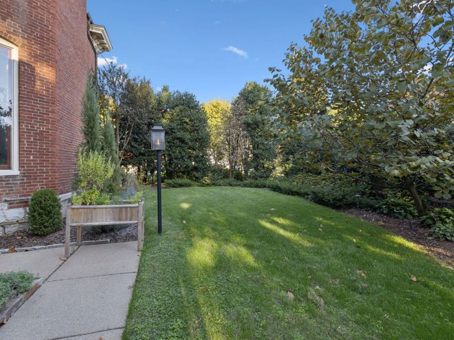 Property Image 90