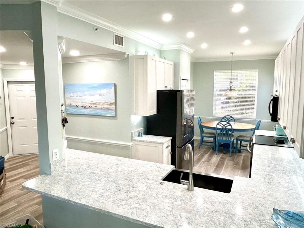 10275 Bismark Palm Way, Unit 1111, Fort Myers, FL 33966 Photo