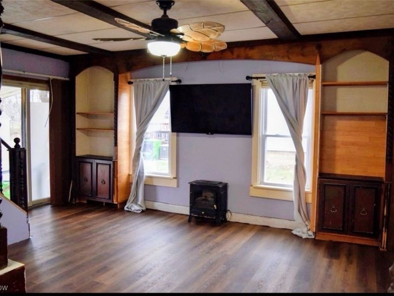 416 Adena Street NE, North Canton, OH 44720 Photo 2