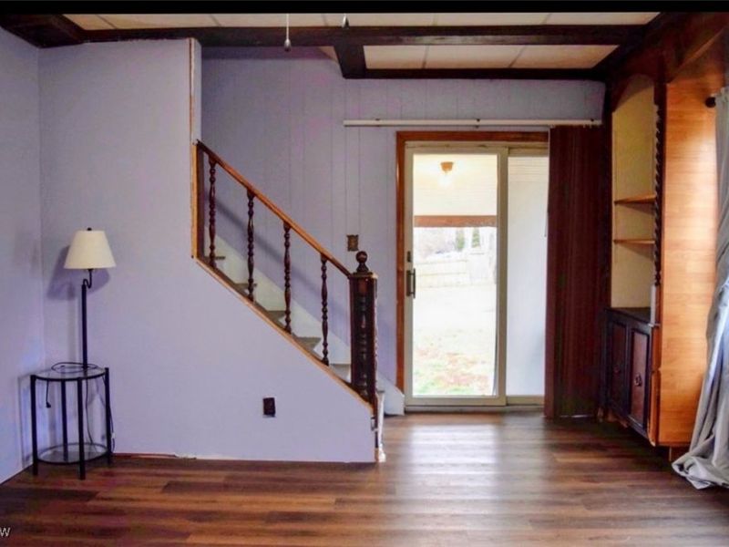 416 Adena NE, North Canton, OH 44720 Photo 3