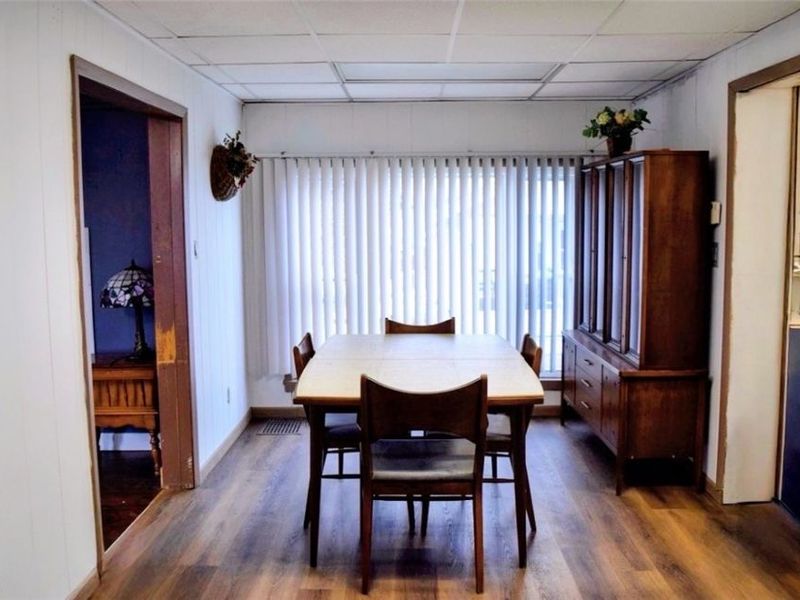 416 Adena NE, North Canton, OH 44720 Photo 5