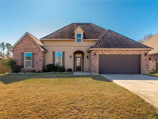 1801 JUSTIN Drive, Covington, LA 70435