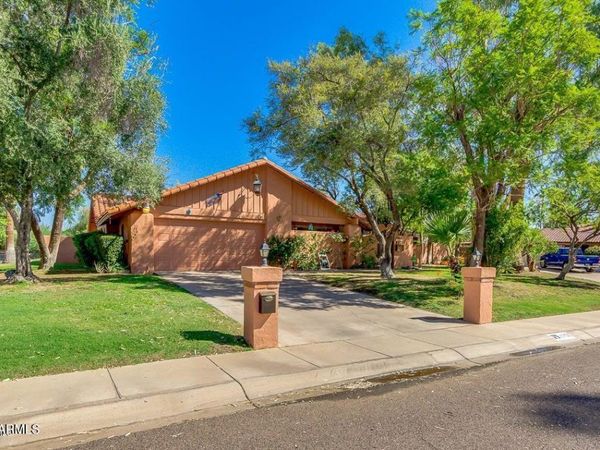 1756 W ECHO Lane, Phoenix, AZ 85021