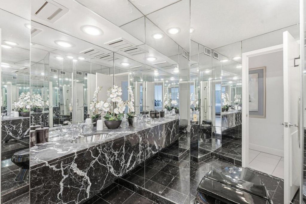 44 Cocoanut Row, Unit 120b, Palm Beach, FL 33480 Photo