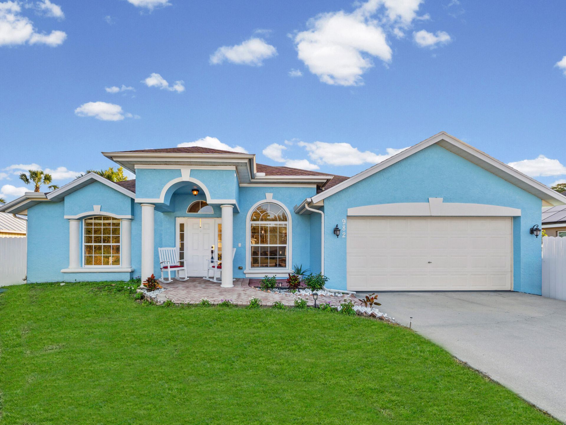 982 SW Worcester Lane, Port Saint Lucie, FL 34953 Photo