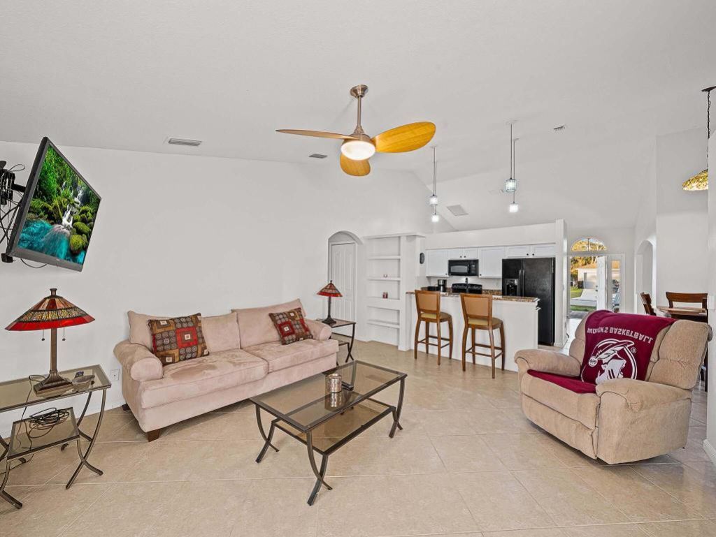 982 SW Worcester Lane, Port Saint Lucie, FL 34953 Photo