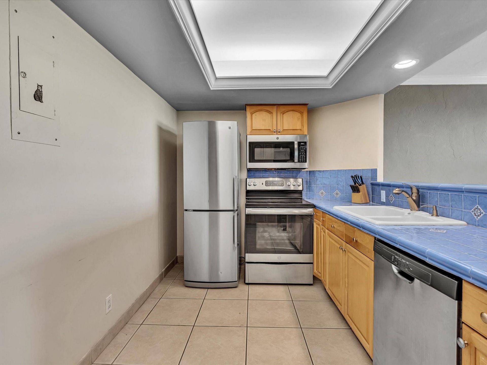 3300 NE 36th Street, Unit 403, Fort Lauderdale, FL 33308 Photo