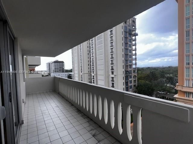 625 Biltmore Way, Unit 807, Coral Gables, FL 33134 Photo