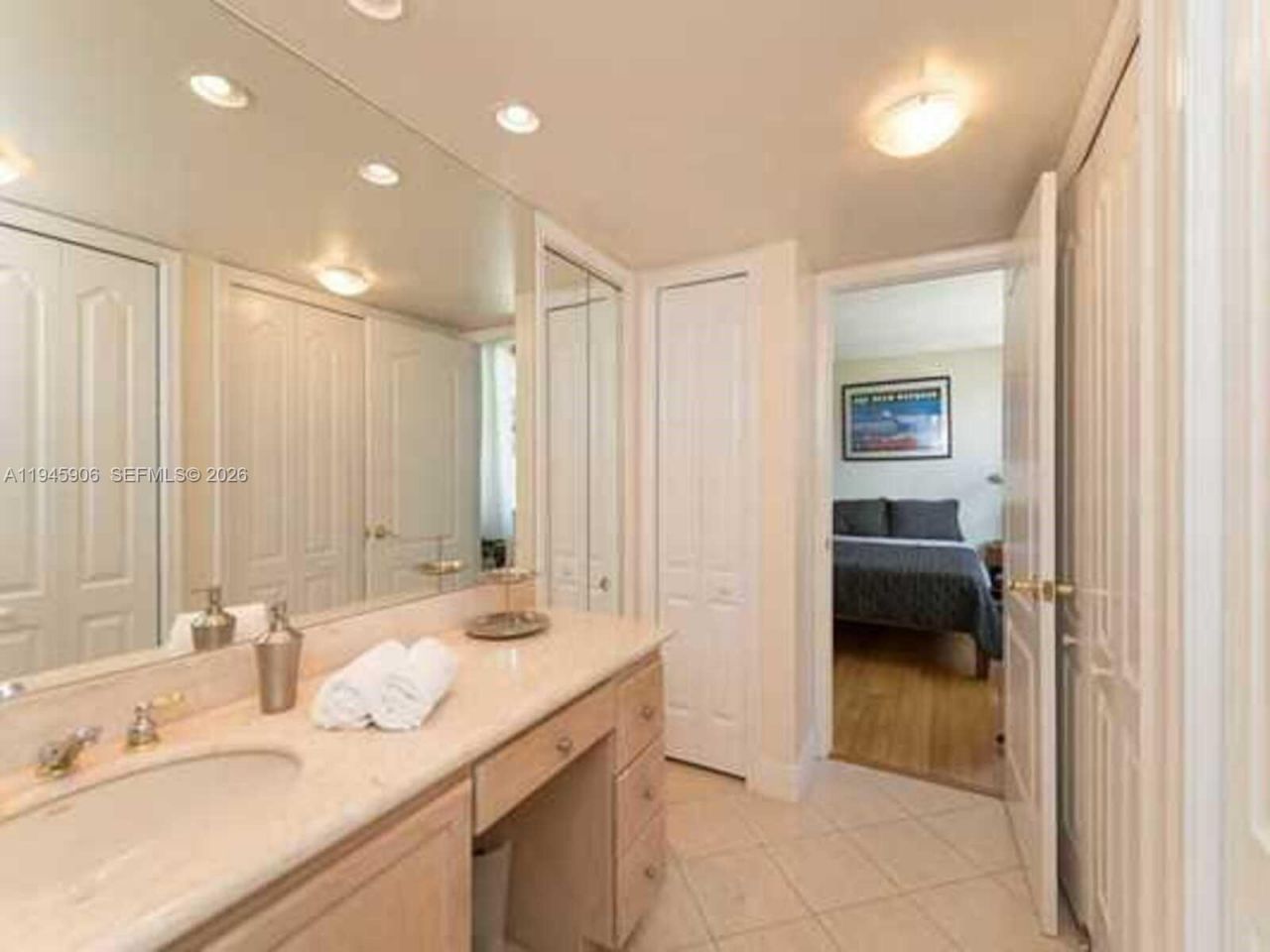 625 Biltmore Way, Unit 807, Coral Gables, FL 33134 Photo