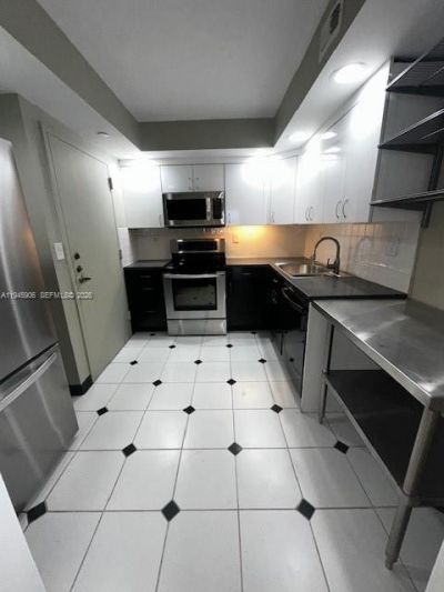625 Biltmore Way, Unit 807, Coral Gables, FL 33134 Photo