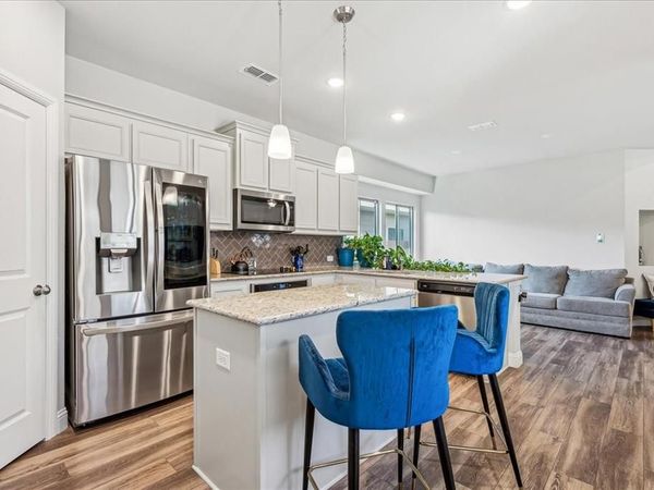 920 Cricket Street, Aubrey, TX 76227