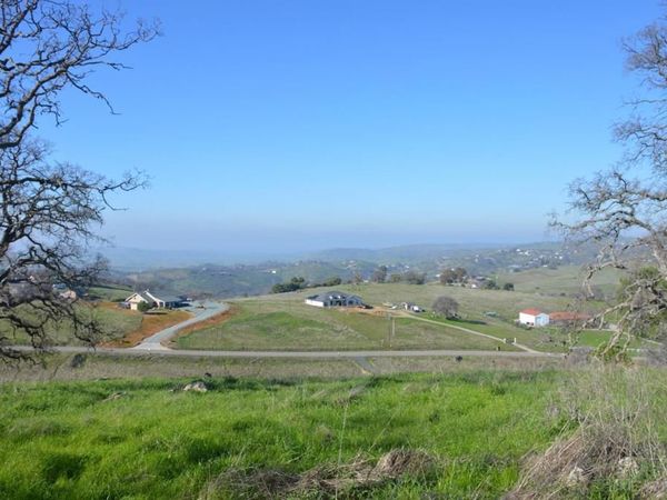 9568 Lorenzo Street, La Grange, CA 95329