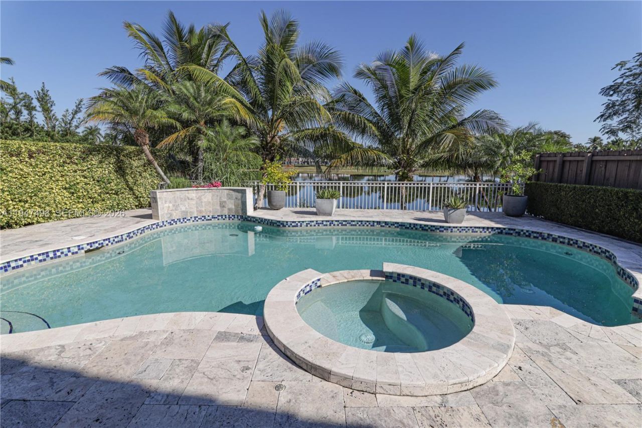 5901 NW 110th Ct, Doral, FL 33178 Photo