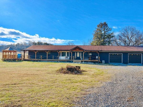 220 Pleasant Hill Road, Chuckey, TN 37641
