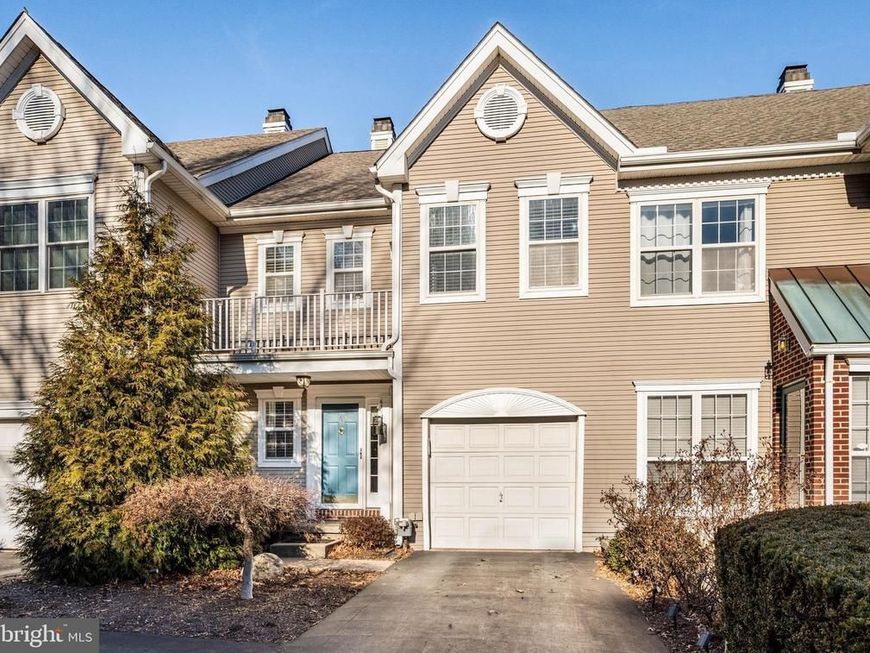 160 Lemonton Way, Wayne, PA 19087 Main Photo