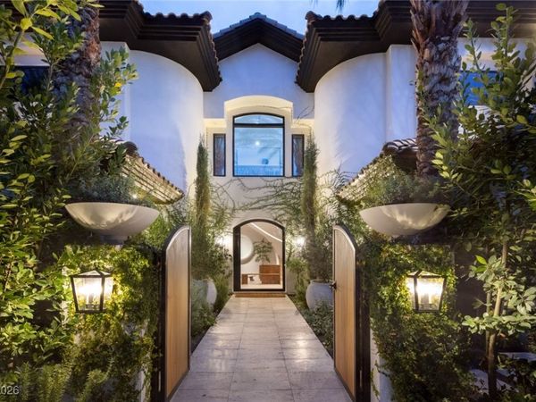 9013 Night Owl Court , Las Vegas, NV 89134