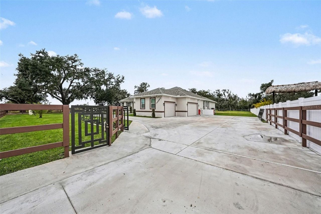 14060 Sydney Road, Dover, FL 33527 Photo