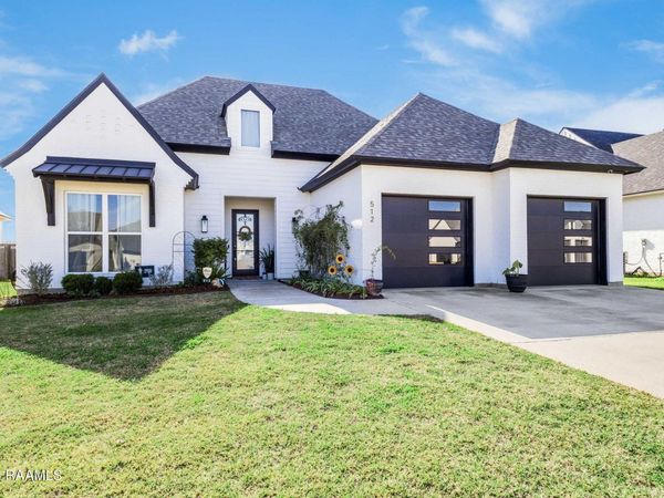 512 Sandy Bay Drive, Broussard, LA 70518