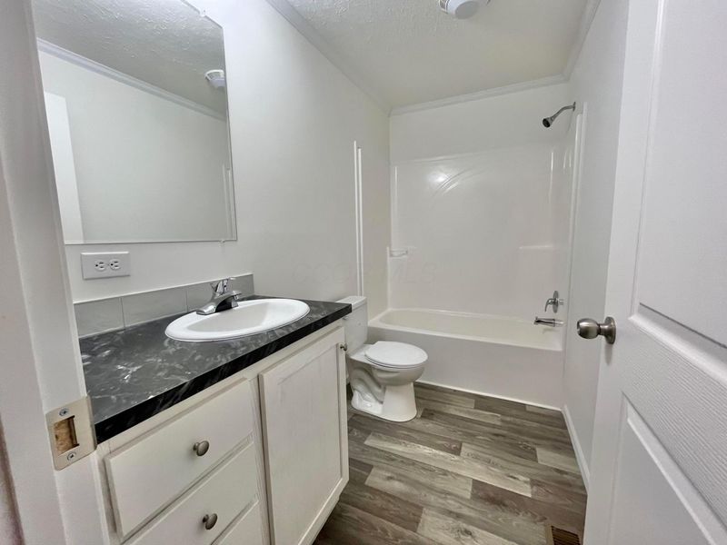 18889 Shriner Street, Laurelville, OH 43135 Photo 9