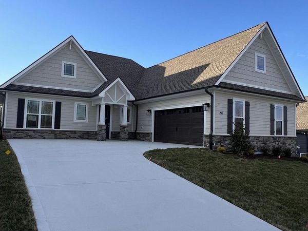 246 Bittersweet Lane, Lenoir City, TN 37771