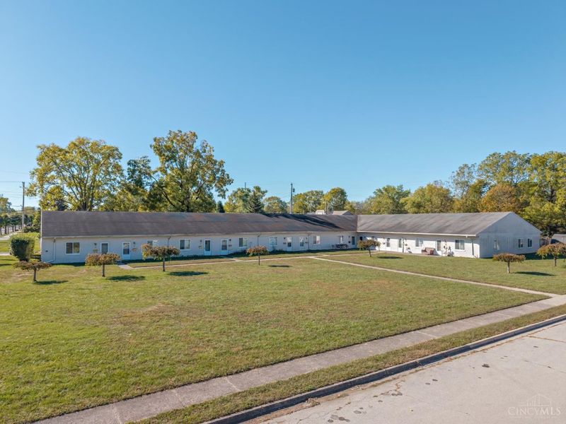 101 Maple Gardens Drive, Union, OH 45322 Photo 2