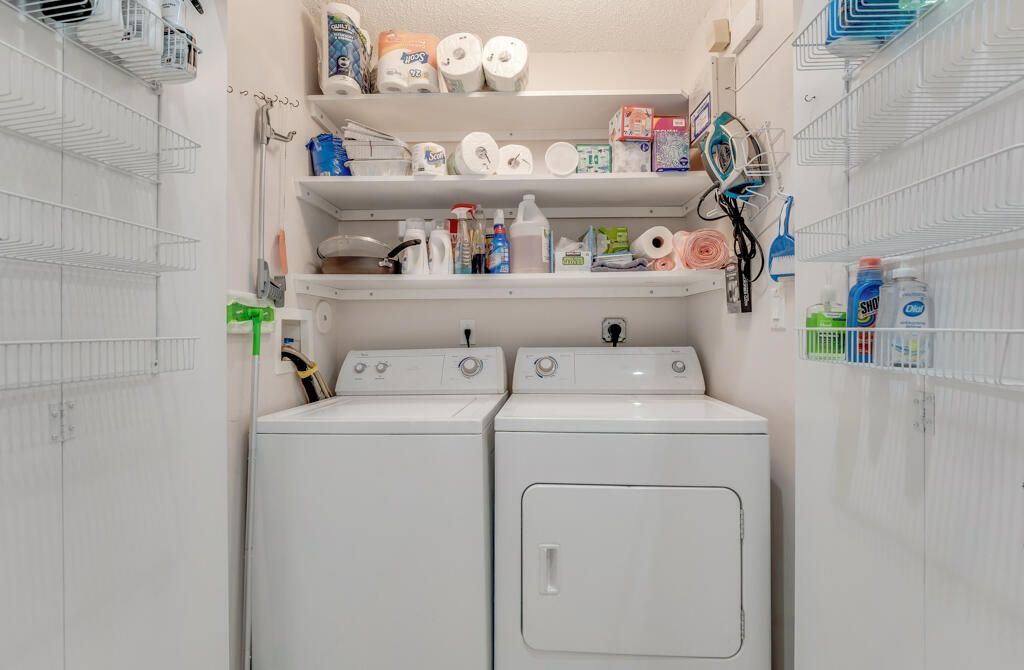 8590 Logia Circle, Boynton Beach, FL 33472 Photo