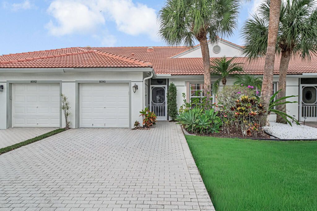 8590 Logia Circle, Boynton Beach, FL 33472 Photo