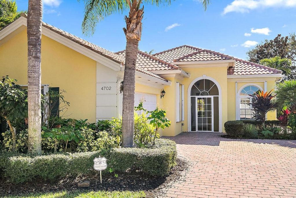 4702 Dovehill Drive, Palm Beach Gardens, FL 33418 Photo