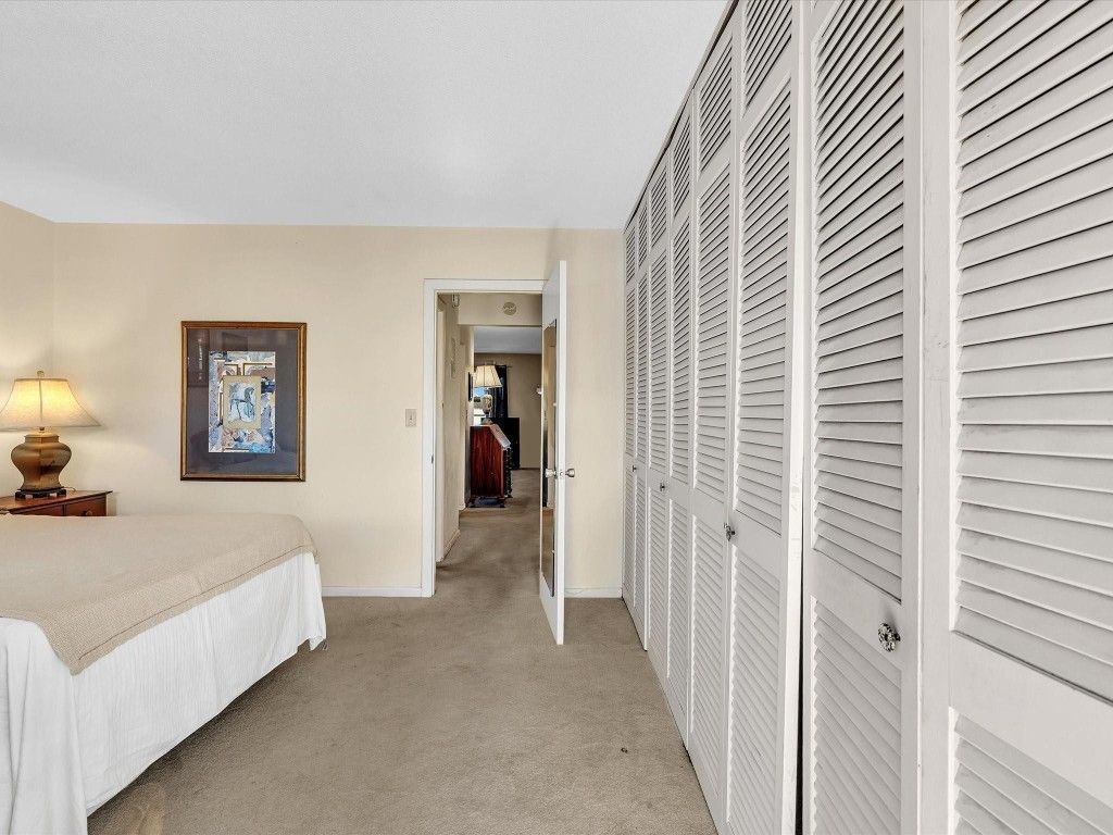 2124 NE 56th Court, Unit 209, Fort Lauderdale, FL 33308 Photo