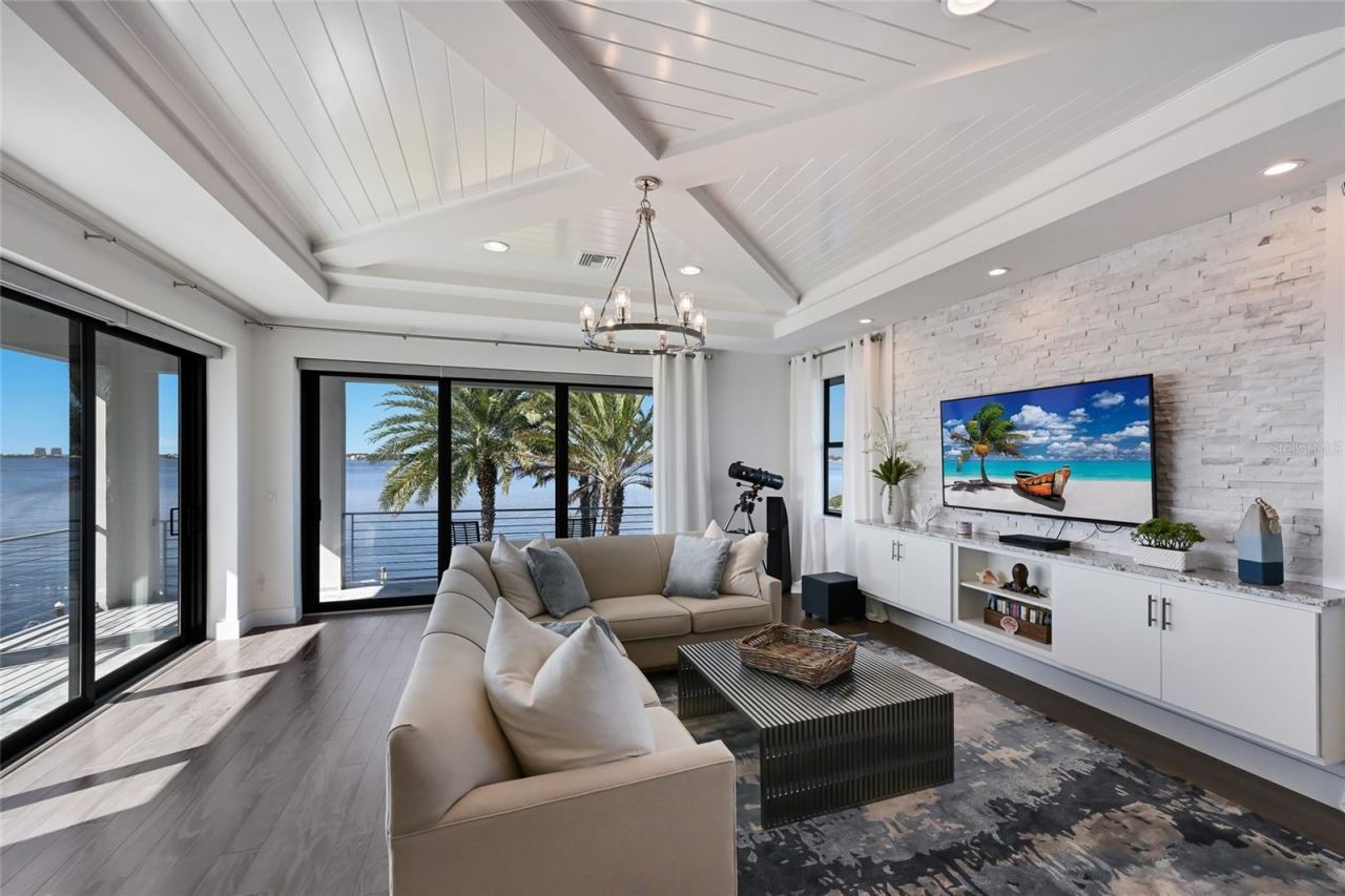 700 Regatta Way, Bradenton, FL 34208 Photo