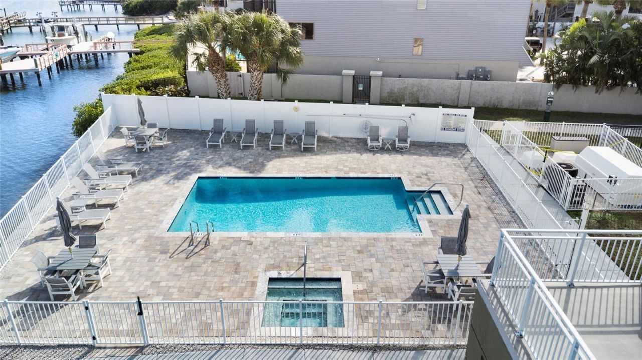 20001 Gulf Boulevard, Unit 405, Indian Shores, FL 33785 Photo