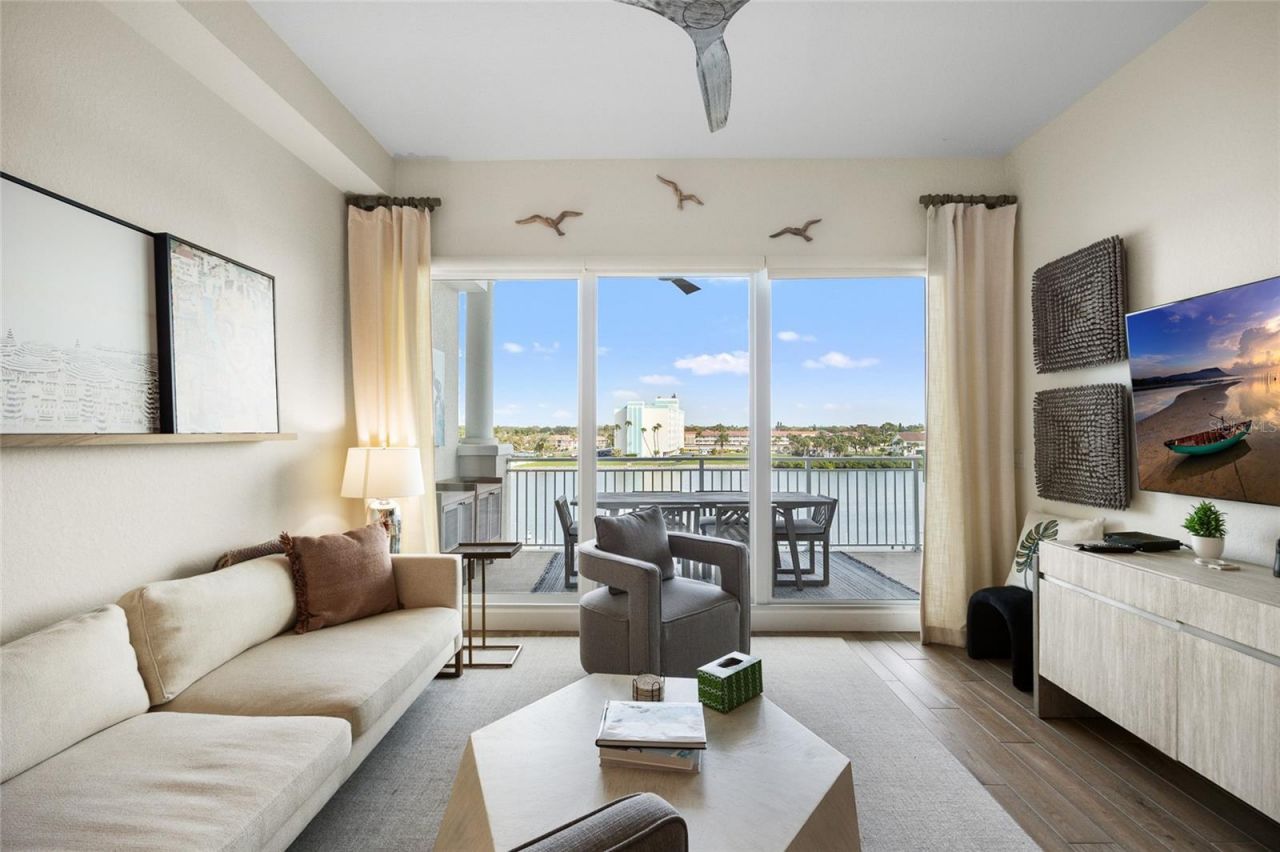 20001 Gulf Boulevard, Unit 405, Indian Shores, FL 33785 Photo