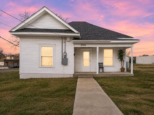 319 Mckinney Street, Mesquite, TX 75149