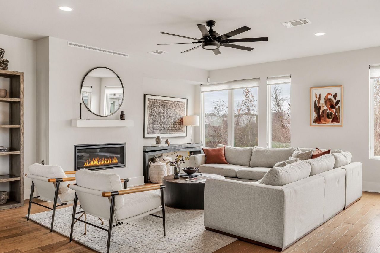 7921 Floracita Ln, Unit 26, Austin, TX 78735 Main Photo